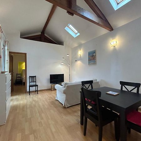 Charmant T3 Avec Terrasse Au Coeur De Ciboure Apartman Kültér fotó
