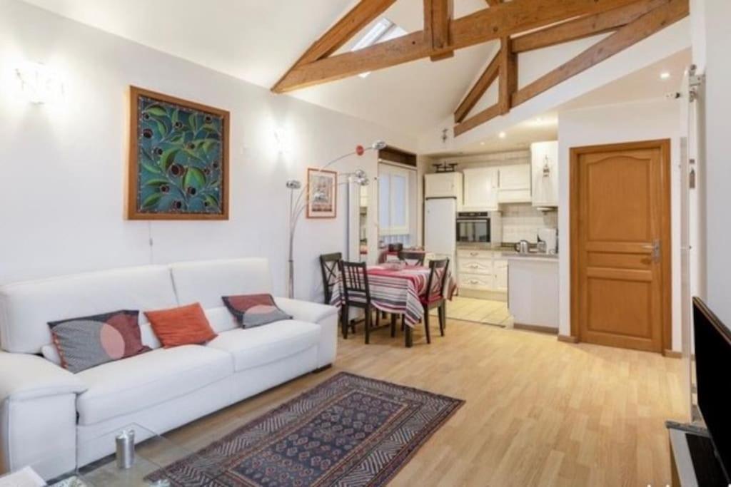 Charmant T3 Avec Terrasse Au Coeur De Ciboure Apartman Kültér fotó