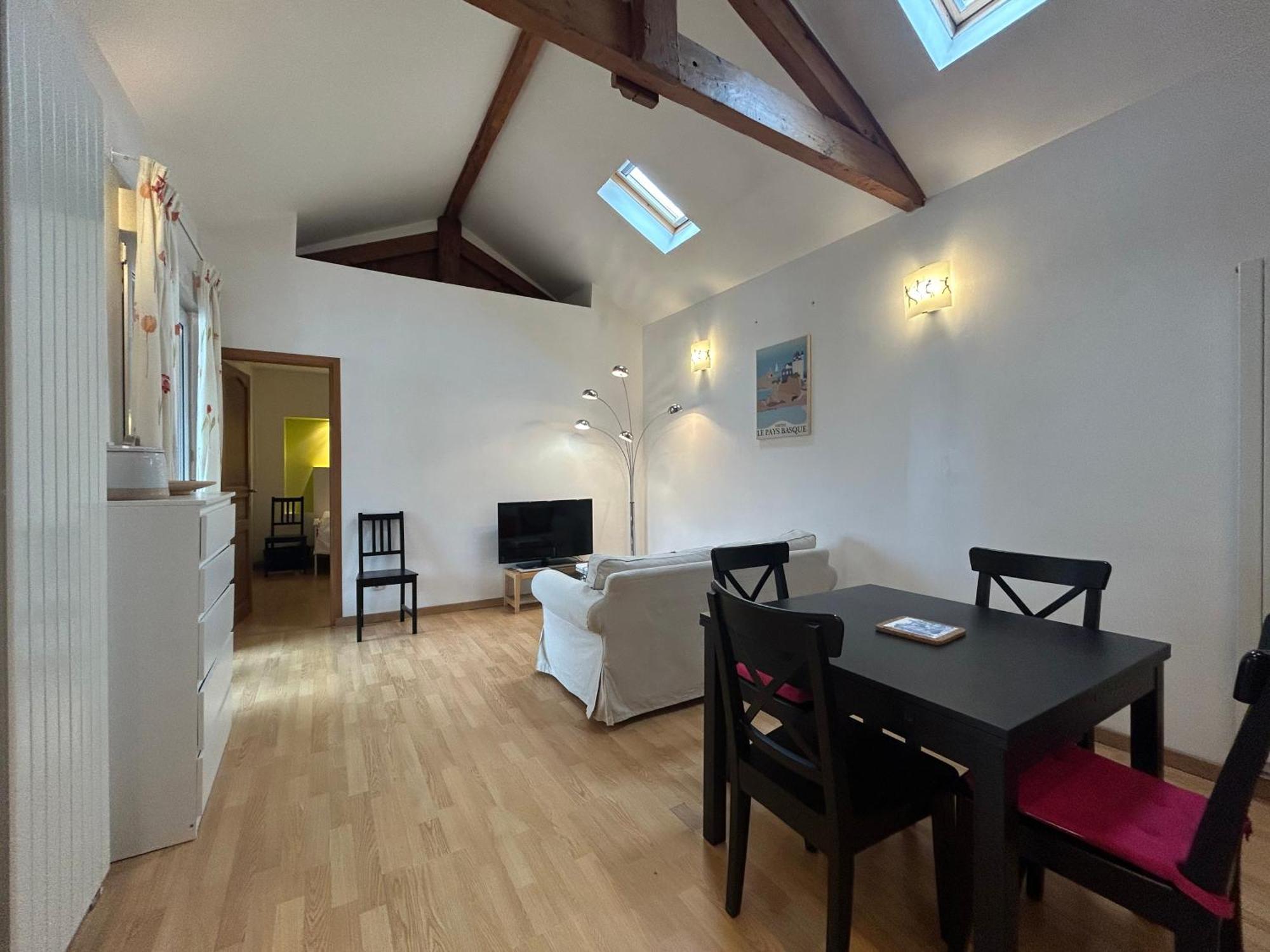 Charmant T3 Avec Terrasse Au Coeur De Ciboure Apartman Kültér fotó